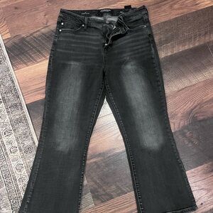 Stylish Black Women's Jeans Liverpool
